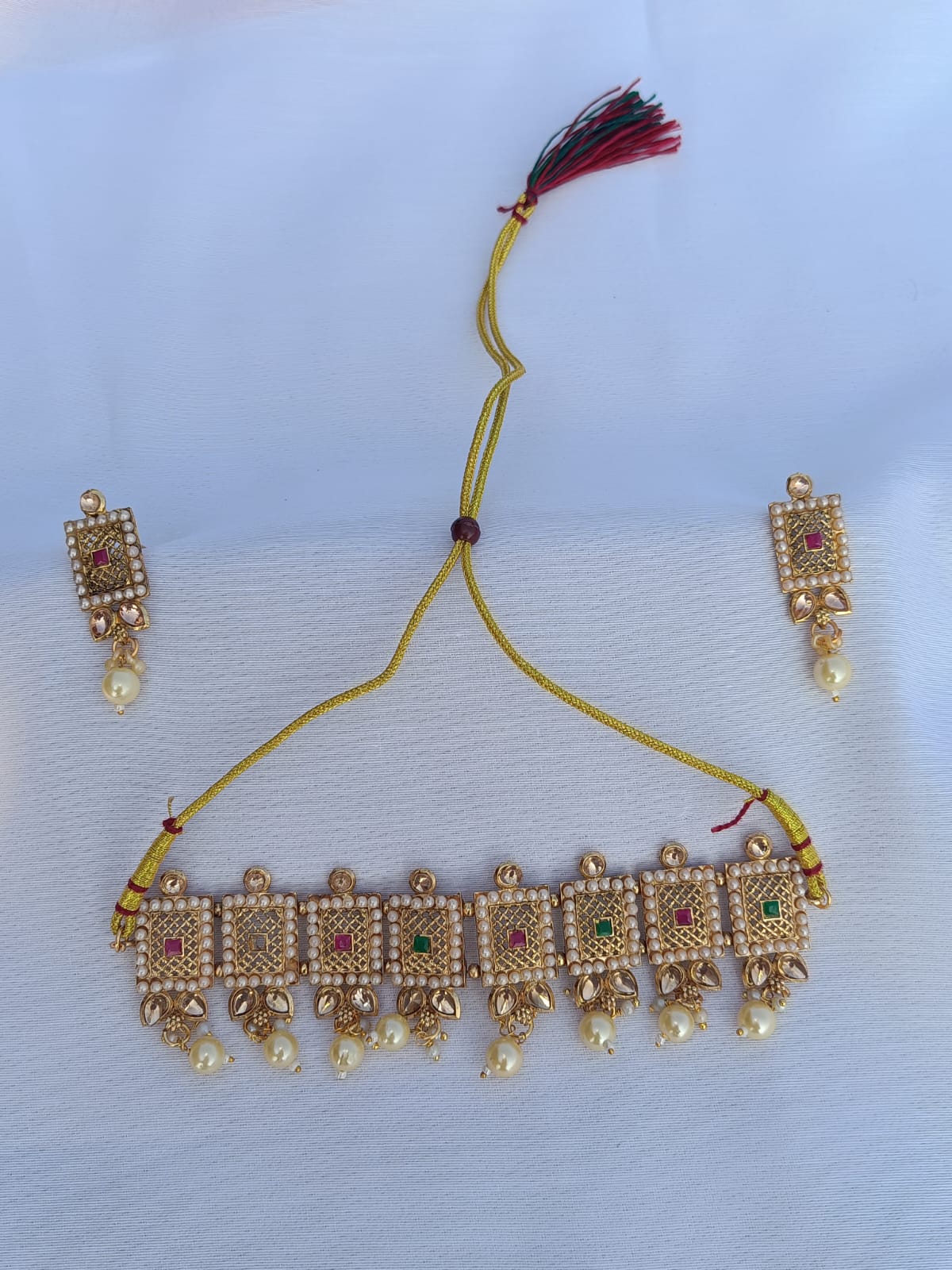 Rectangular designed Gold plated pearl and stone choker set - M25