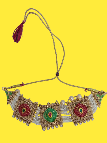 Broad rectangular designed Gold plated pearl and stone choker set - M26