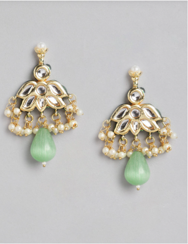 Elegant Lotus Kundan & Pearl Cluster Necklace with Gold-Tone Detailing - M4