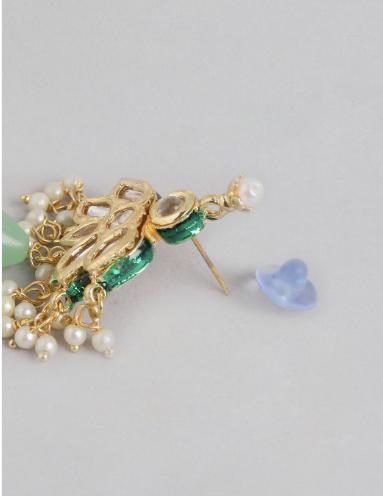 Elegant Lotus Kundan & Pearl Cluster Necklace with Gold-Tone Detailing - M4