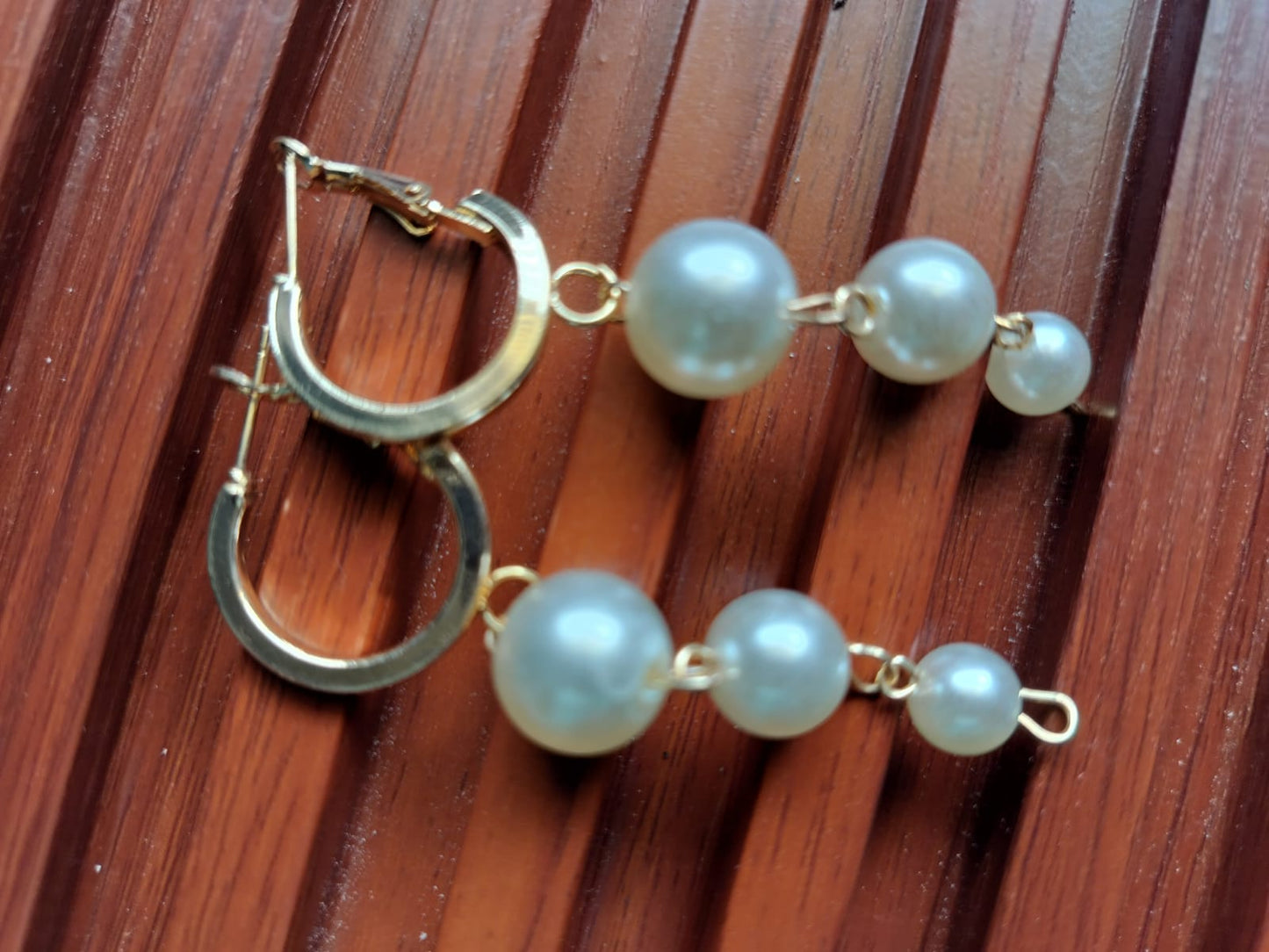 Elegant Gold-Plated Pearl Drop Earrings – Triple Cascade Design